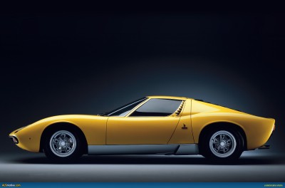 Lamborghini-Miura-01.jpg