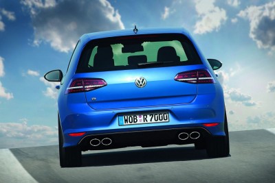 vw-golf-r-05.jpg