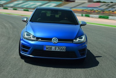 vw-golf-r-04.jpg