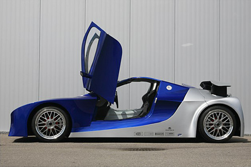 web_08_02_080502_WeberSportcars.jpg