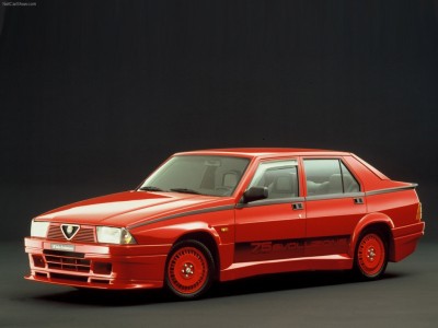Alfa_Romeo-75_1.8i_Turbo_Evoluzione.jpg